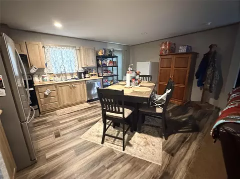 Kitchen - 95 Westlake Rd, Trinity, TX 75862 photo 2 of 2