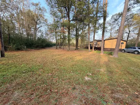 Exterior - 95 Westlake Rd, Trinity, TX 75862 photo 2 of 3
