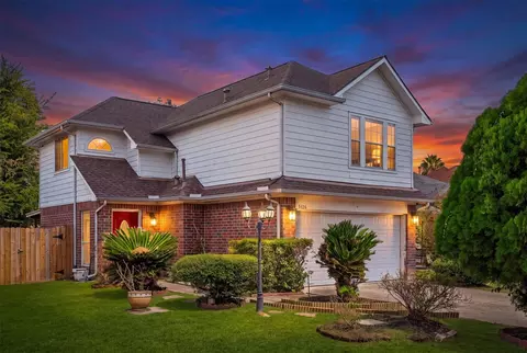 5426 Bourgeois Rd, Houston, TX 77066