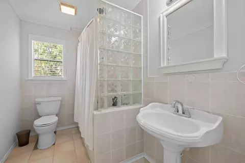 Bath - 30210 E Geneva Dr E, Spring, TX 77386 photo 5 of 5