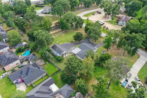 View/Area - 30210 E Geneva Dr E, Spring, TX 77386 photo 5 of 8