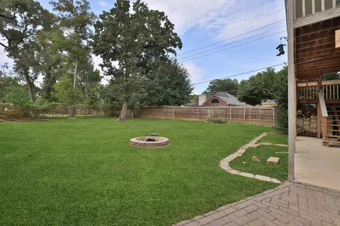 Exterior - 30210 E Geneva Dr E, Spring, TX 77386 photo 6 of 9
