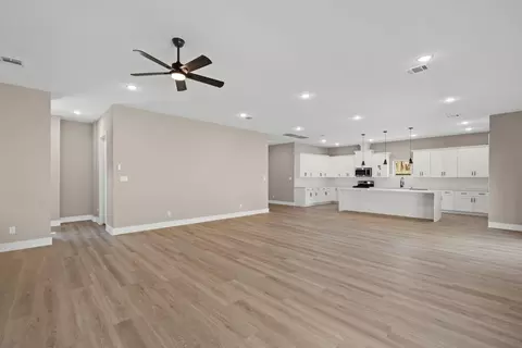 Living - 2618 Liguria Ln Cir, Spring, TX 77388 photo 2 of 3
