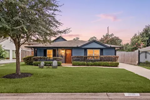 1819 Gardenia Dr, Houston, TX 77018