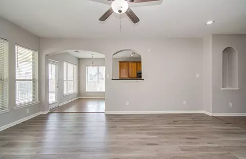 Living - 6715 Starcroft Ct, Spring, TX 77379 photo 5 of 9