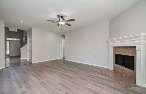 Living - 6715 Starcroft Ct, Spring, TX 77379 photo 7 of 9