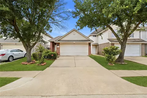7207 Calcutta Spring Dr, Houston, TX 77083