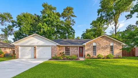 710 Equinox St, Crosby, TX 77532