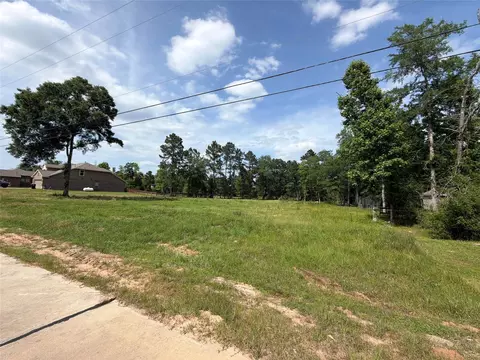 6218 Rolling Hills Rd, Conroe, TX 77303