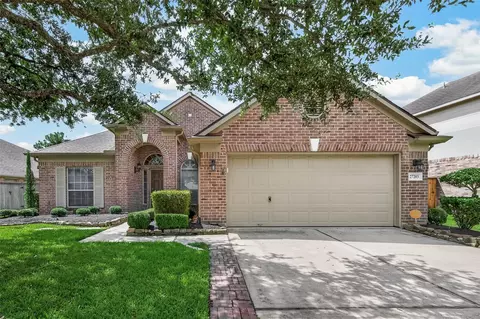 27203 Kendal Ridge Ln, Cypress, TX 77433