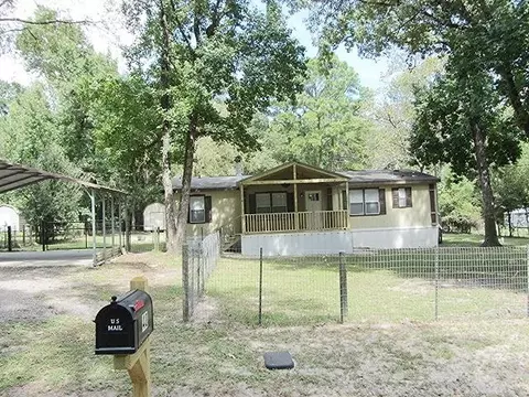48 Veronica Ln, Huntsville, TX 77340
