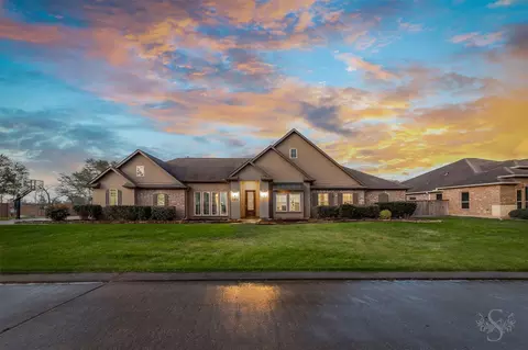 32434 Waterford Crest Ln, Fulshear, TX 77441