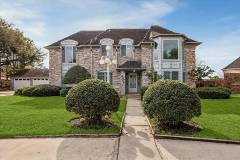 4606 Santiago St, Pasadena, TX 77504