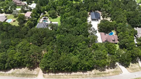 8524 Crown Lake Ct, Montgomery, TX 77316