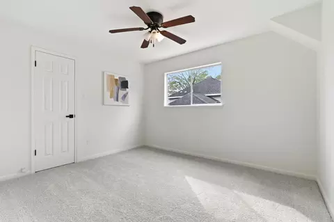 Bedroom - 5 Devonshire Dr, Conroe, TX 77304 photo 5 of 5