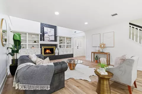Other - 5 Devonshire Dr, Conroe, TX 77304 photo 1 of 10