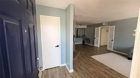6200 W Tidwell Rd #1702, Houston, TX 77092