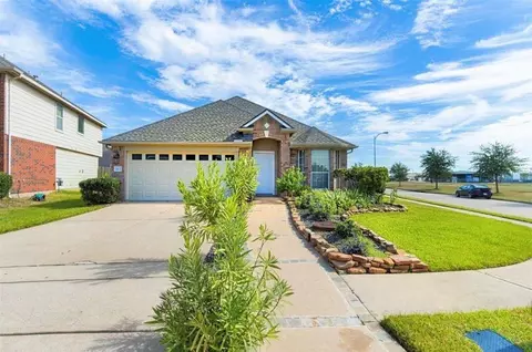 19202 Sunny Leaf Ln, Katy, TX 77449