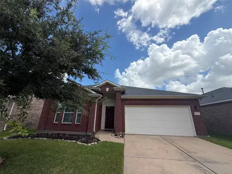 24626 Lakecrest Creek Dr, Katy, TX 77493