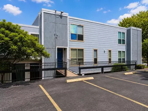 781 Country Place Dr #2032, Houston, TX 77079