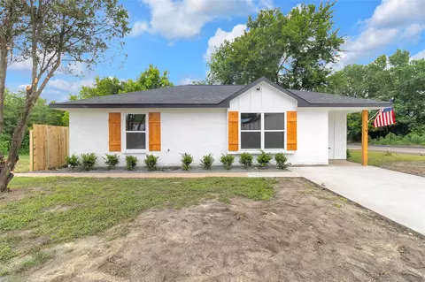 179 Mill St, Willis, TX 77378