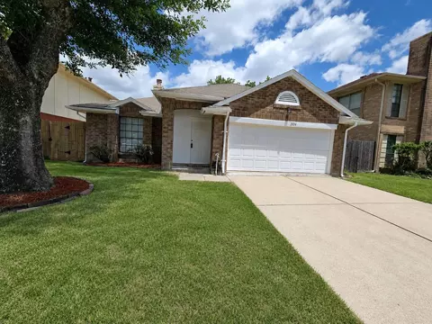 2034 Village Park Dr, Missouri City, TX 77489