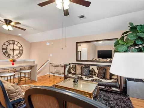 Living - 5941 S Loop Loop E #504, Houston, TX 77033 photo 4 of 5
