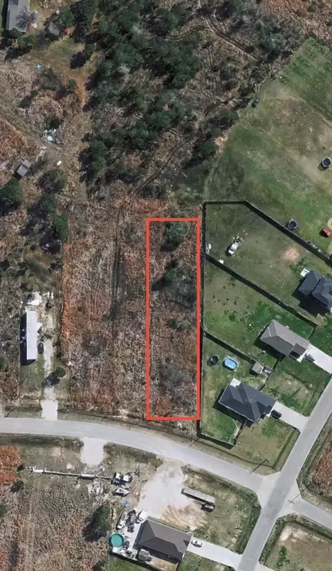 668 Road 5109, Cleveland, TX 77327