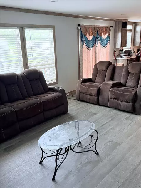 Living - 15541 Schank Rd, Conroe, TX 77306 photo 3 of 4