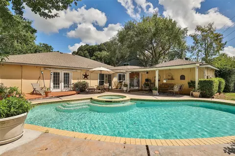 8102 Tall Firs Ln, Houston, TX 77095
