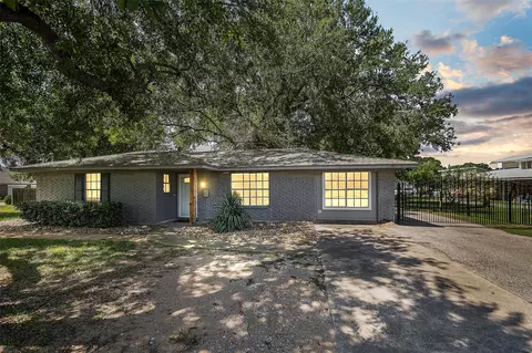 15915 Mueschke Rd, Cypress, TX 77433