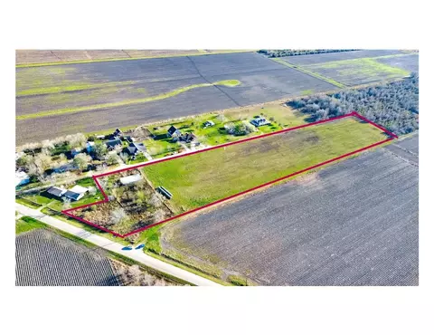 514 Darst Rd, Beasley, TX 77417 photo 2