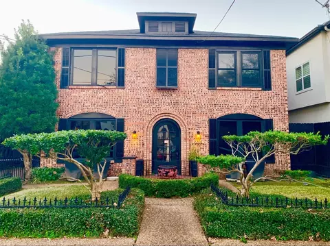2206 Woodhead St, Houston, TX 77019