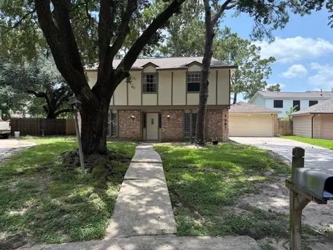 4807 Spanish Oak Dr, Houston, TX 77066