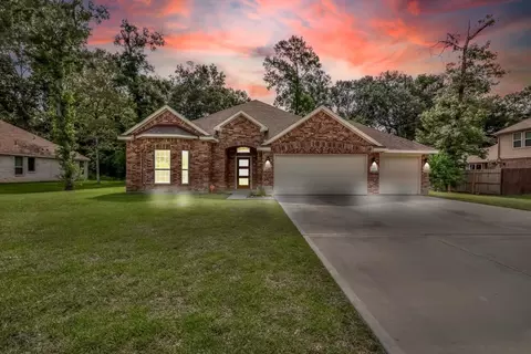 285 Road 66121, Dayton, TX 77535