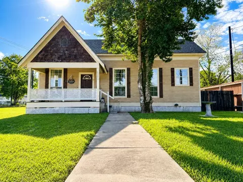 322 N Resident, Wharton, TX 77488