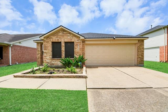 9114 Wolcott Park Ln, Houston, TX 77075