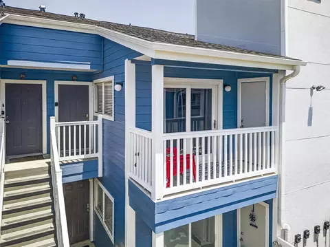 3506 Cove View Blvd #212, Galveston, TX 77554