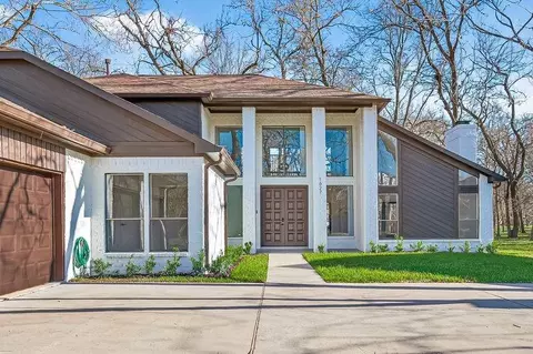 1627 S Hearthside Dr, Richmond, TX 77406