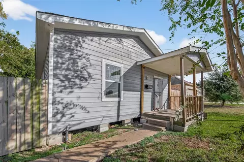 8211 Parnell St, Houston, TX 77051