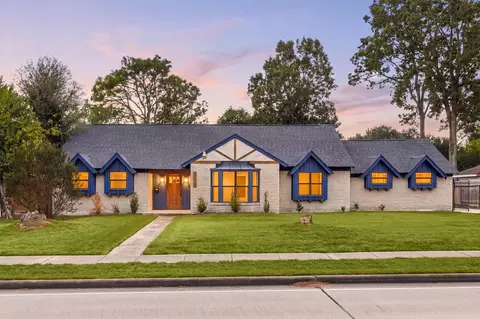 5519 W Bellfort Ave, Houston, TX 77035