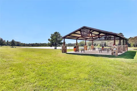 10621 Devotion Rd, Willis, TX 77378 photo 18