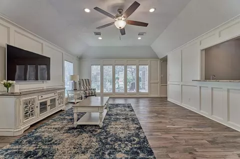 Living - 6522 Castle Pine Ln, Spring, TX 77379 photo 3 of 7