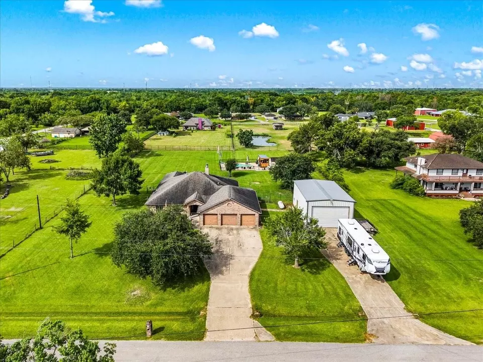 View/Area - 21214 Creek Rd, Manvel, TX 77578 photo 3 of 4