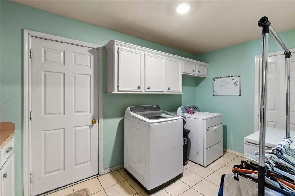 Other - 21214 Creek Rd, Manvel, TX 77578 photo 7 of 10