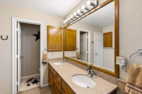 Bath - 21214 Creek Rd, Manvel, TX 77578 photo 1 of 5