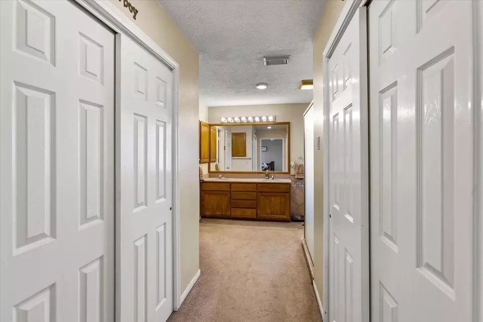Entry Way - 21214 Creek Rd, Manvel, TX 77578 photo 5 of 5