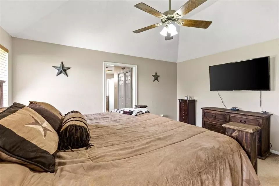Bedroom - 21214 Creek Rd, Manvel, TX 77578 photo 2 of 8