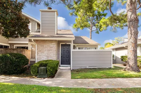 6313 Peacock Hills Dr, Houston, TX 77035