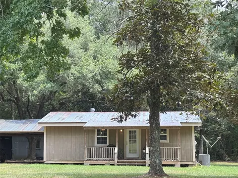 4502 County Road 4520, Warren, TX 77664